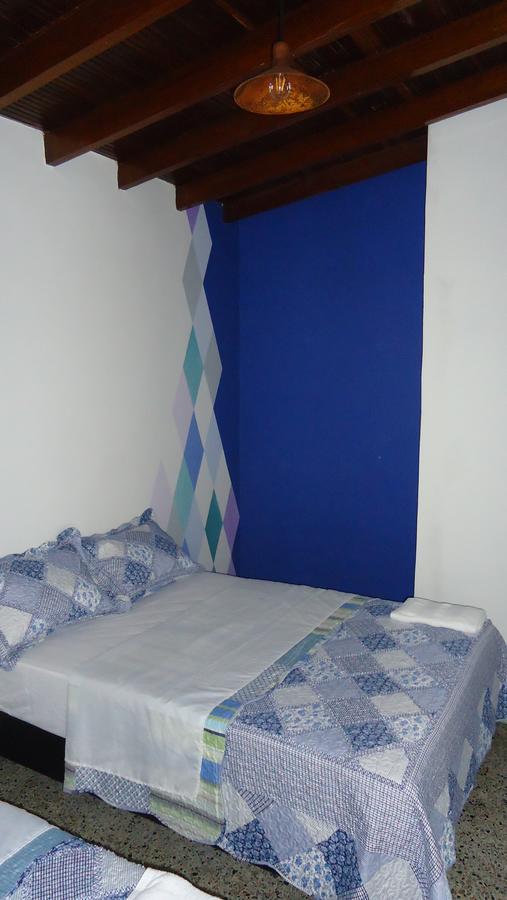 Iris Hostel Medellín Zewnętrze zdjęcie