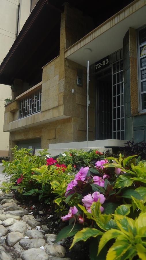 Iris Hostel Medellín Zewnętrze zdjęcie