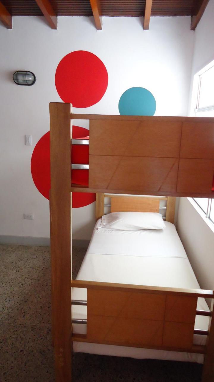 Iris Hostel Medellín Zewnętrze zdjęcie