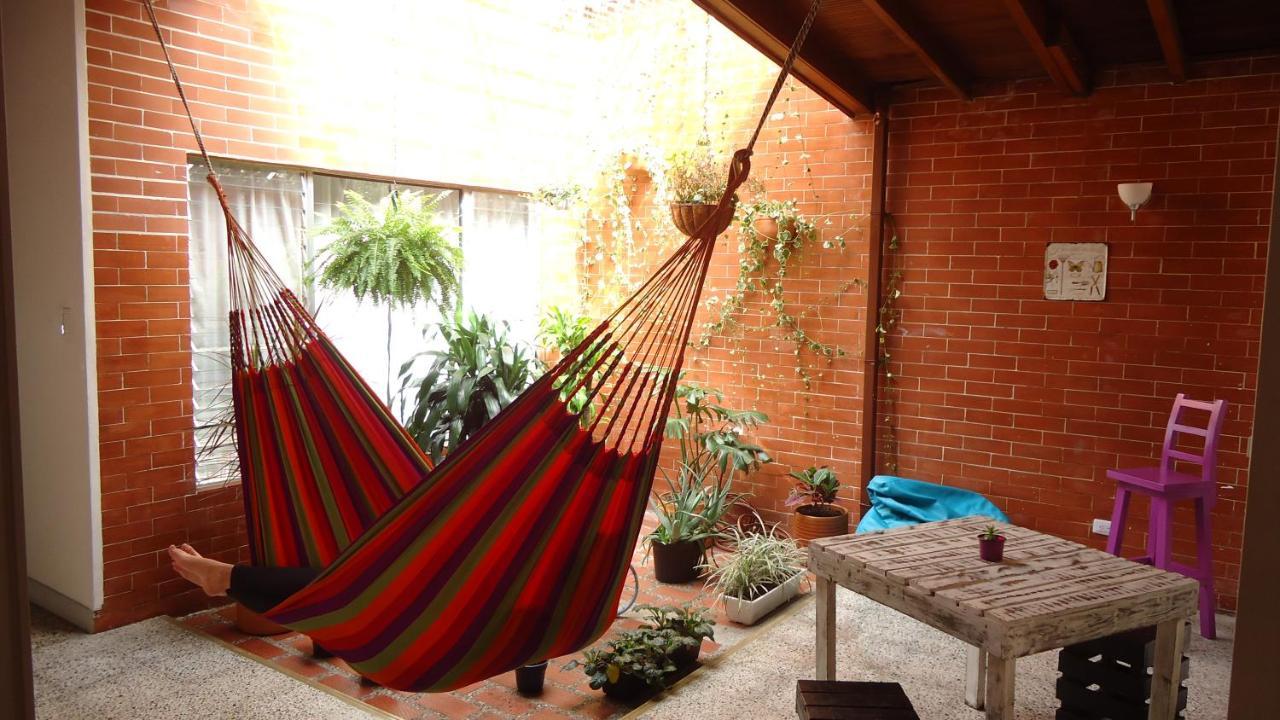 Iris Hostel Medellín Zewnętrze zdjęcie